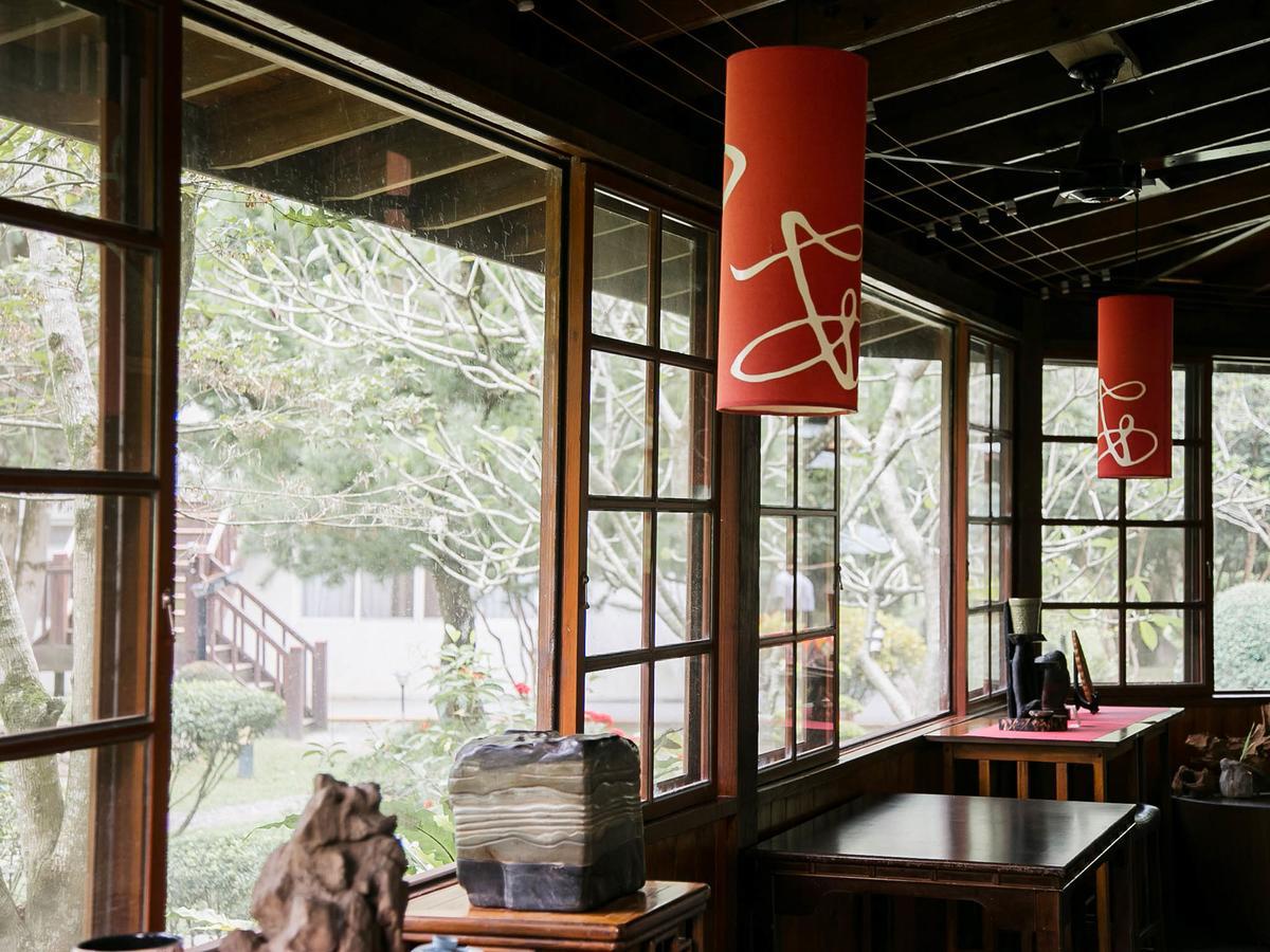 Flying Villa Nantou Exterior photo