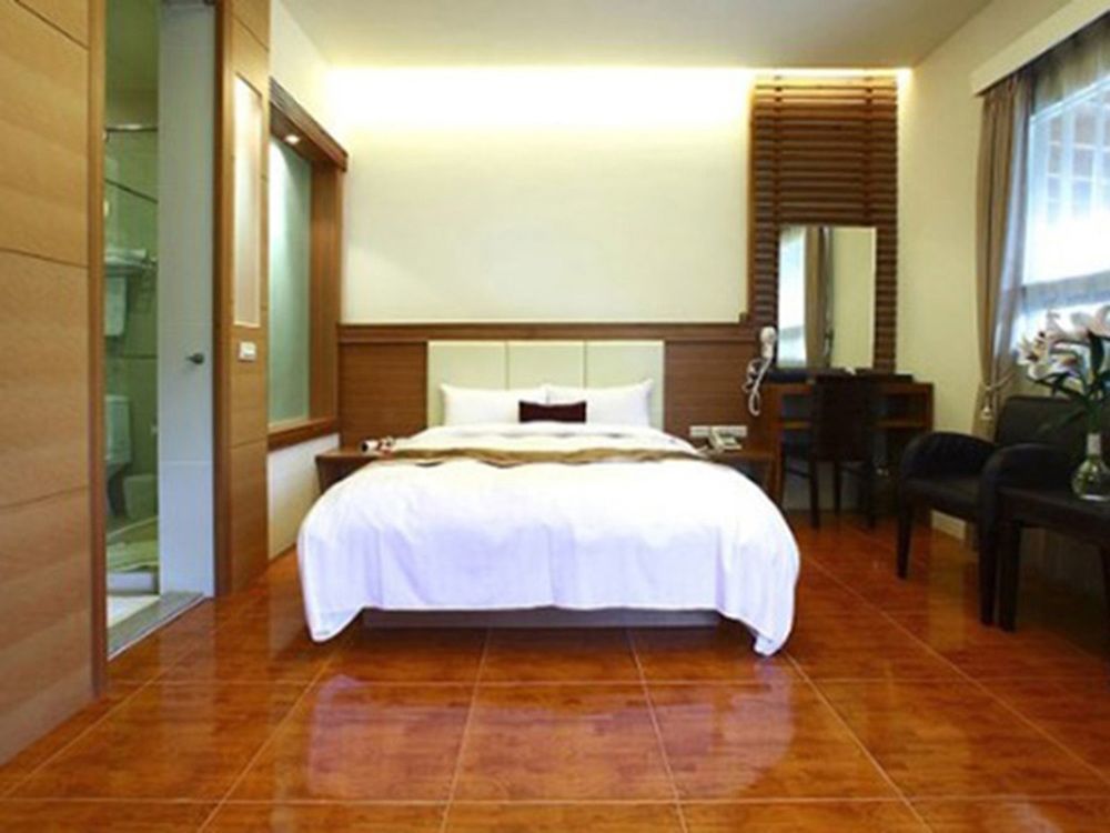 Flying Villa Nantou Exterior photo